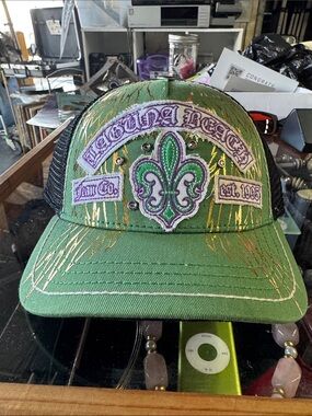 Vintage Deadstock Y2K Laguna Beach Cap formally womens cut/style (smaller brim)